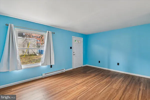 $260,000 | 57 Town Pines Court, Annapolis, MD 21401