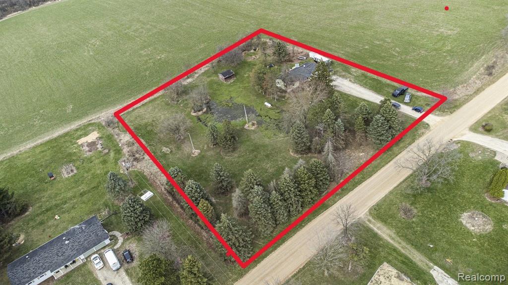6211 Allen Road Fenton, MI 48430 - Photo 27 of 29