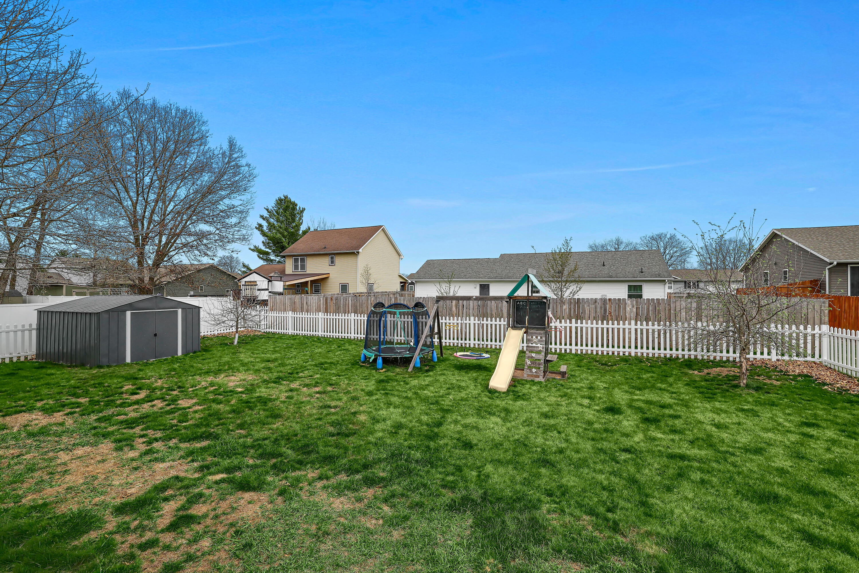 1359 Spruce Street Rockland, WI 54653 - Photo 5 of 23 _C8A3104