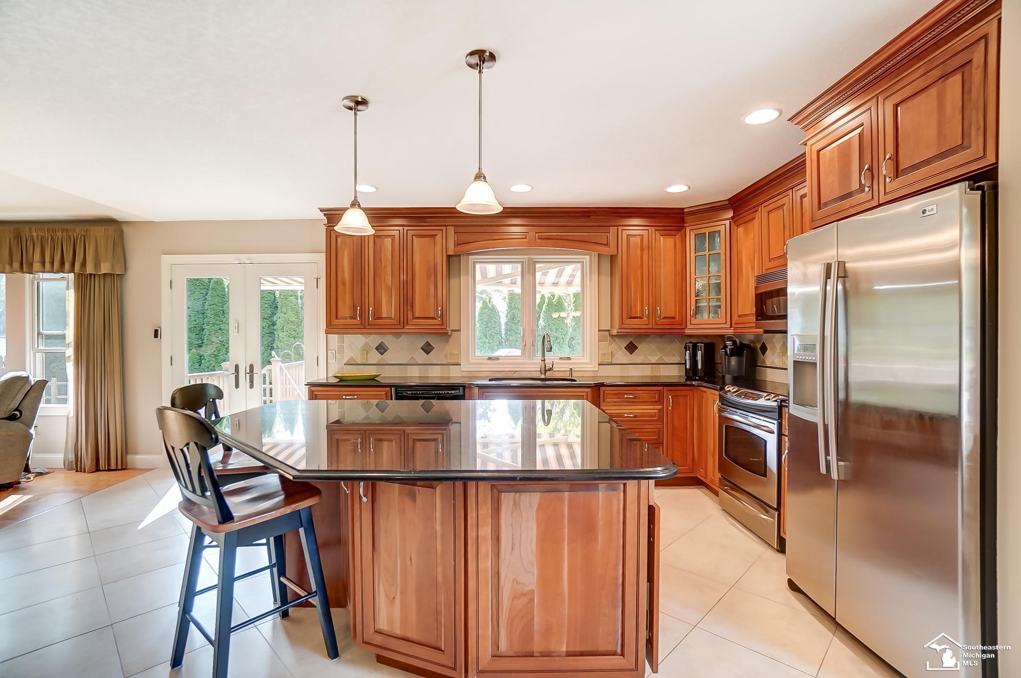 2459 West Sterns Road Temperance, MI 48182 - Photo 8 of 37 50125827-7.JPG