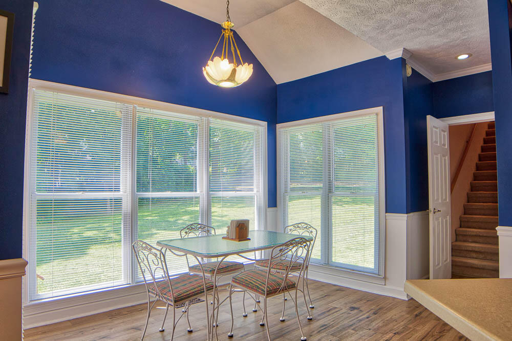 338 Tennant Circle Chickamauga, GA 30707 - Photo 15 of 38 breakfast nook