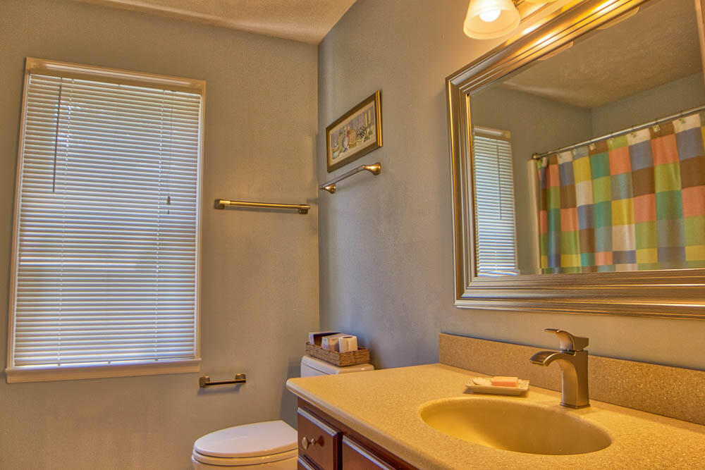 338 Tennant Circle Chickamauga, GA 30707 - Photo 24 of 38 hallway bath