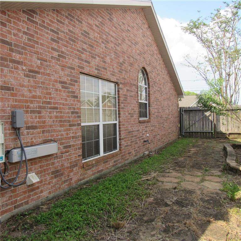 423 Oak Road Belle Chasse, LA 70037 - Photo 30 of 34 Gallery Image 30