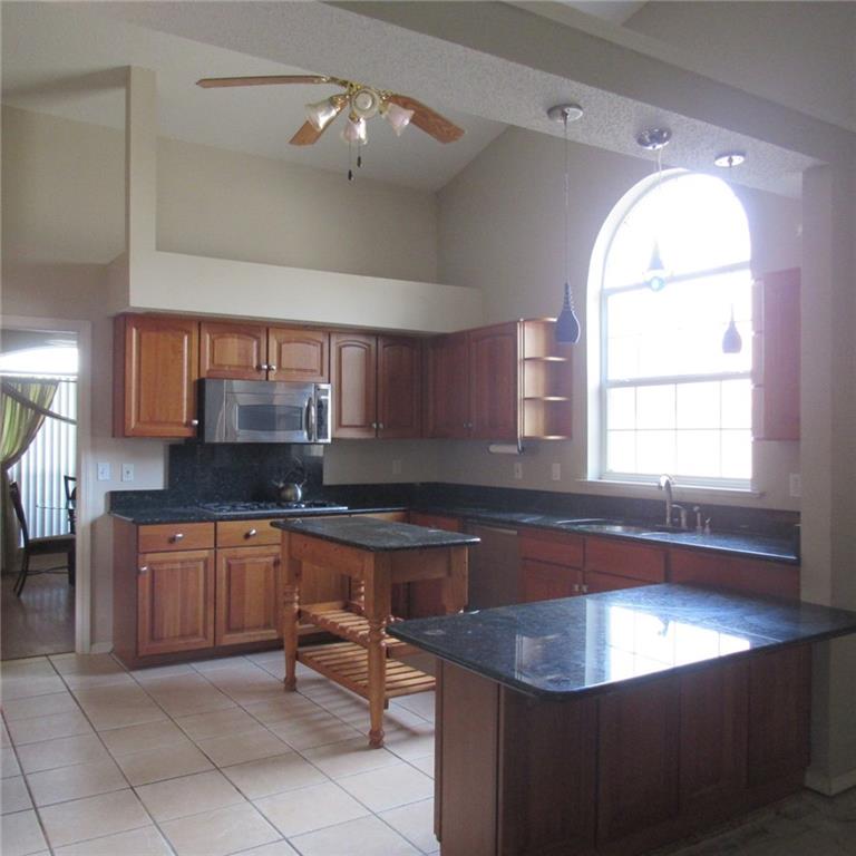 423 Oak Road Belle Chasse, LA 70037 - Photo 8 of 34 Gallery Image 8