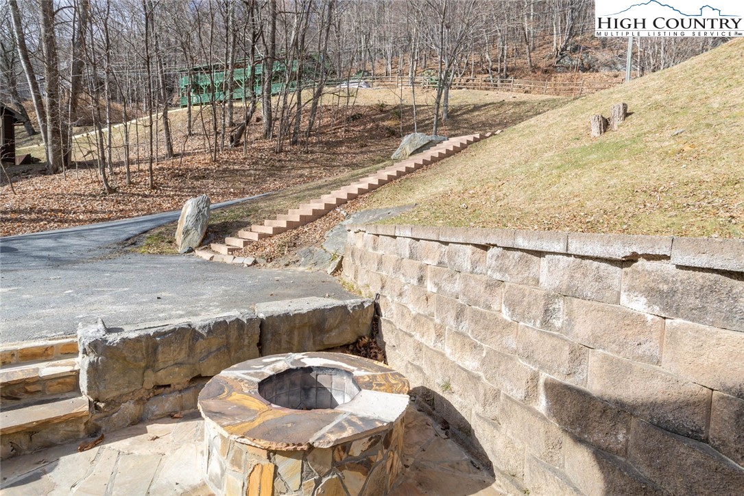 267 Wildcat Rocks Road Seven Devils, NC 28604 - Photo 8 of 27 Gallery Image 8