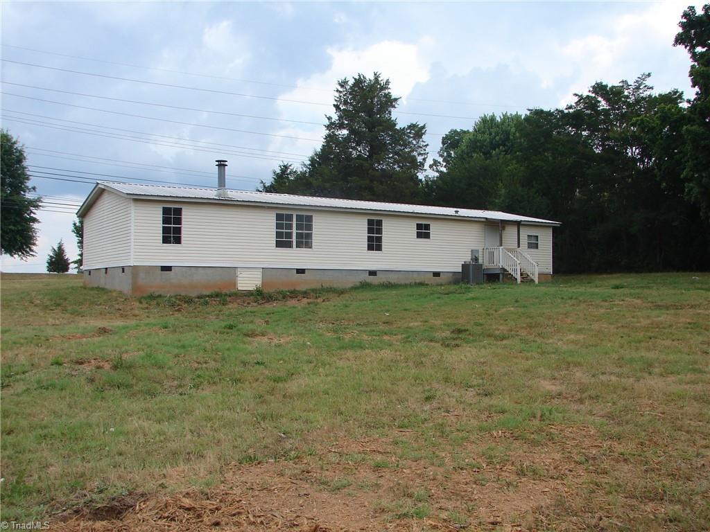 3912 Bethesda Road Lexington, NC 27295 - Photo 16 of 19 Back Exterior