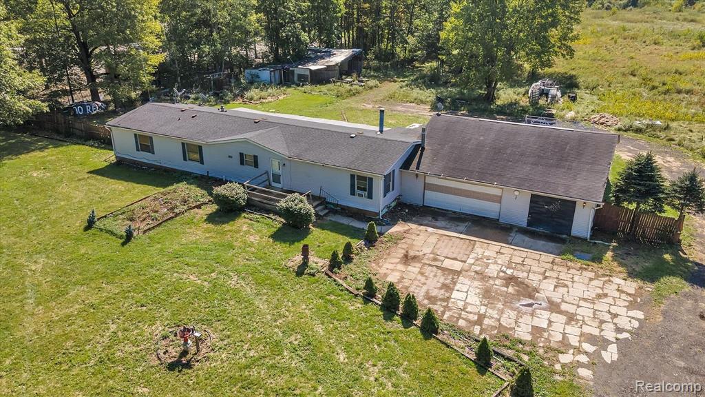 44011 Arkona Road New Boston, MI 48164 - Photo 33 of 43