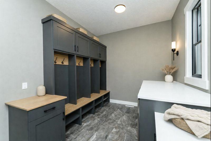 4980 Royal Oaks Circle Southwest Rochester, MN 55902 - Photo 4 of 70