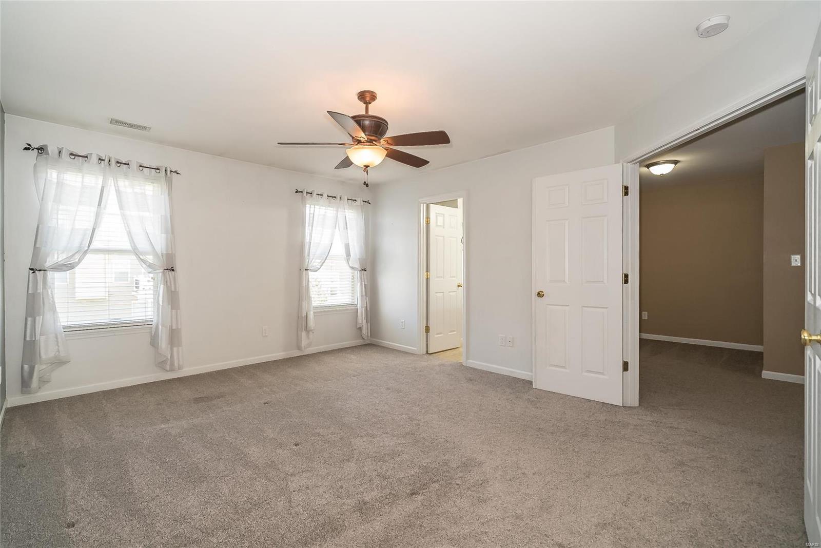 605 Spring Manor O'Fallon, MO 63368 - Photo 11 of 48