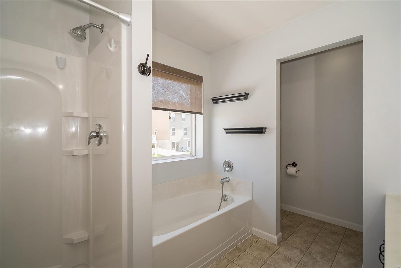 605 Spring Manor O'Fallon, MO 63368 - Photo 14 of 48