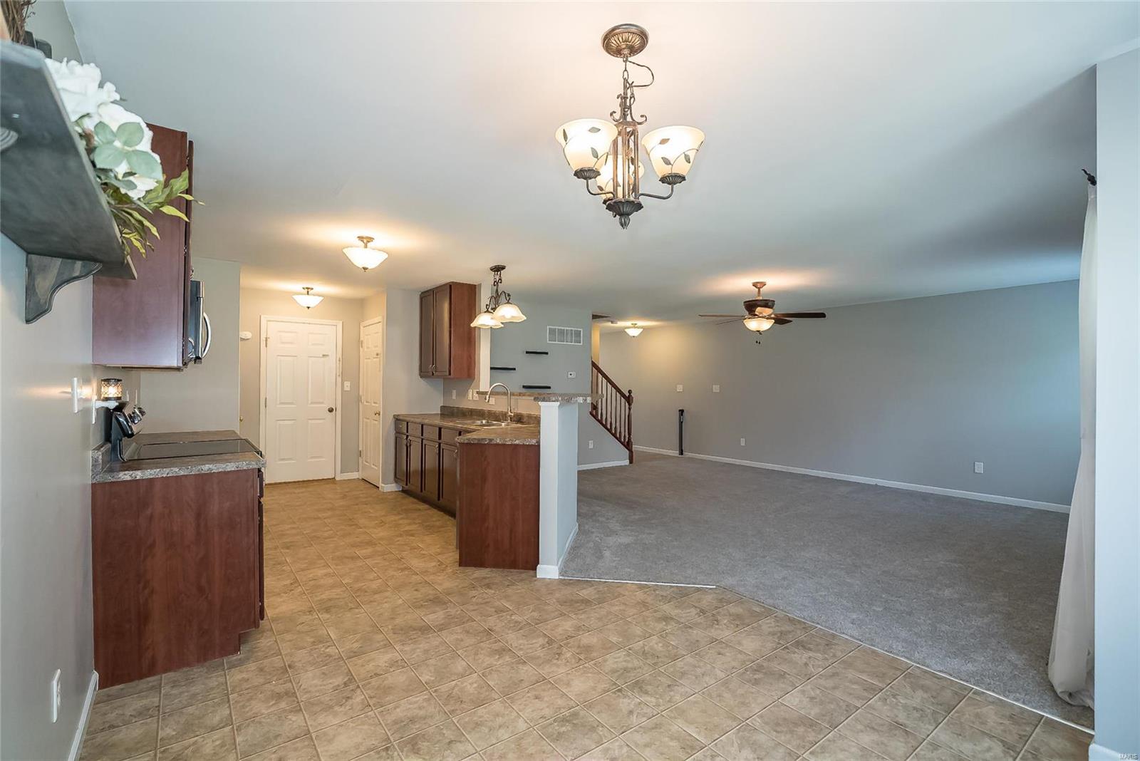 605 Spring Manor O'Fallon, MO 63368 - Photo 35 of 48