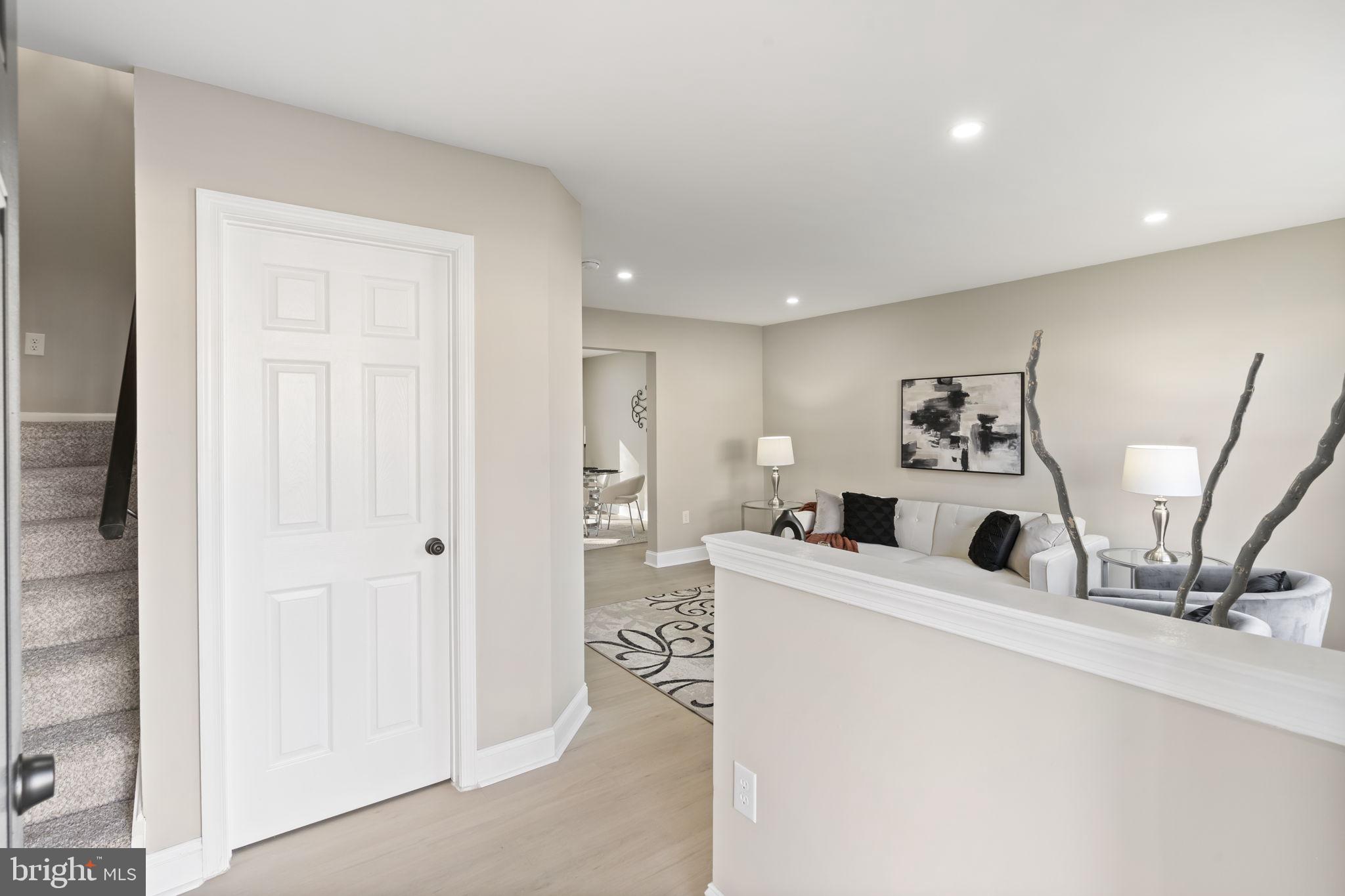 20 Elks Trail New Castle, DE 19720 - Photo 2 of 40