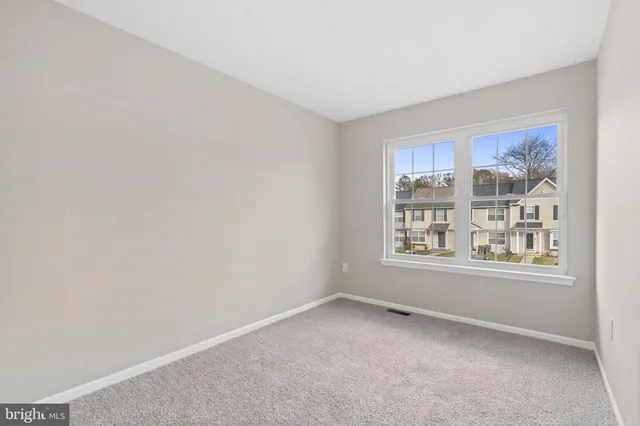 $299,900 | 20 Elks Trail, New Castle, DE 19720