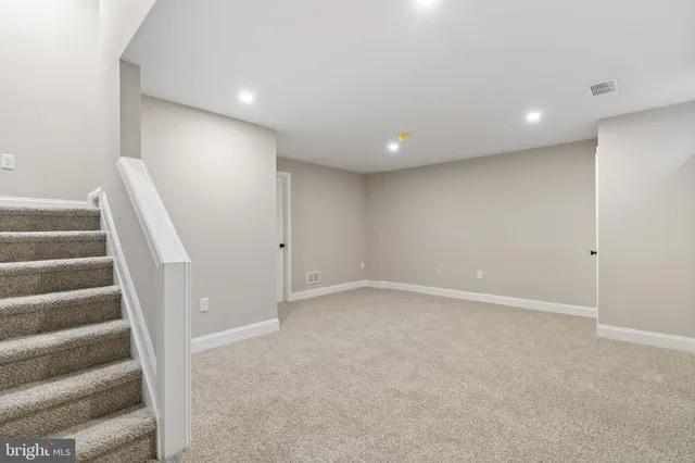 $299,900 | 20 Elks Trail, New Castle, DE 19720