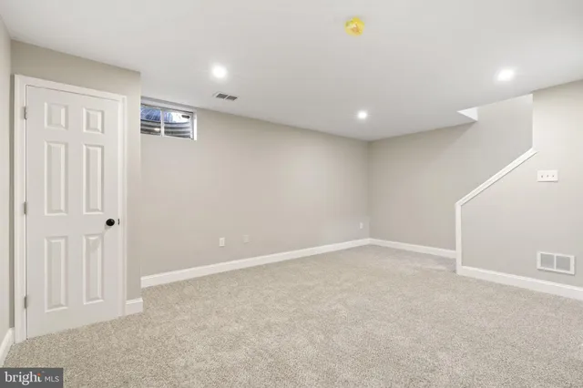 $299,900 | 20 Elks Trail, New Castle, DE 19720