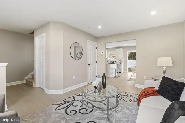 $299,900 | 20 Elks Trail, New Castle, DE 19720