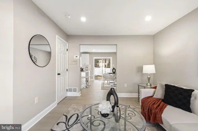 $299,900 | 20 Elks Trail, New Castle, DE 19720