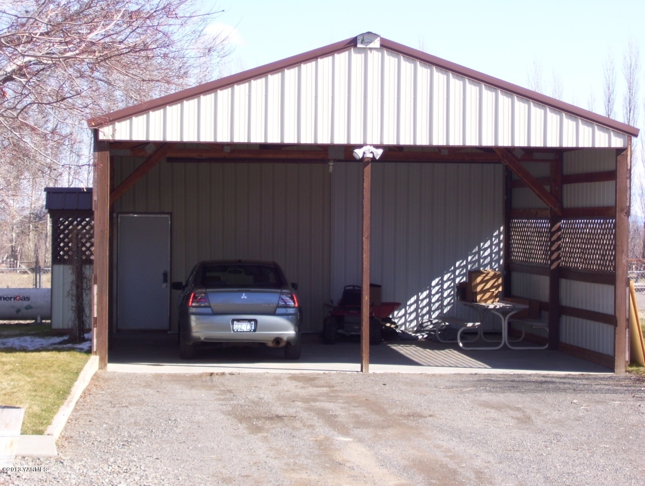 1401 Franklin Road Tieton, WA 98947 - Photo 2 of 20