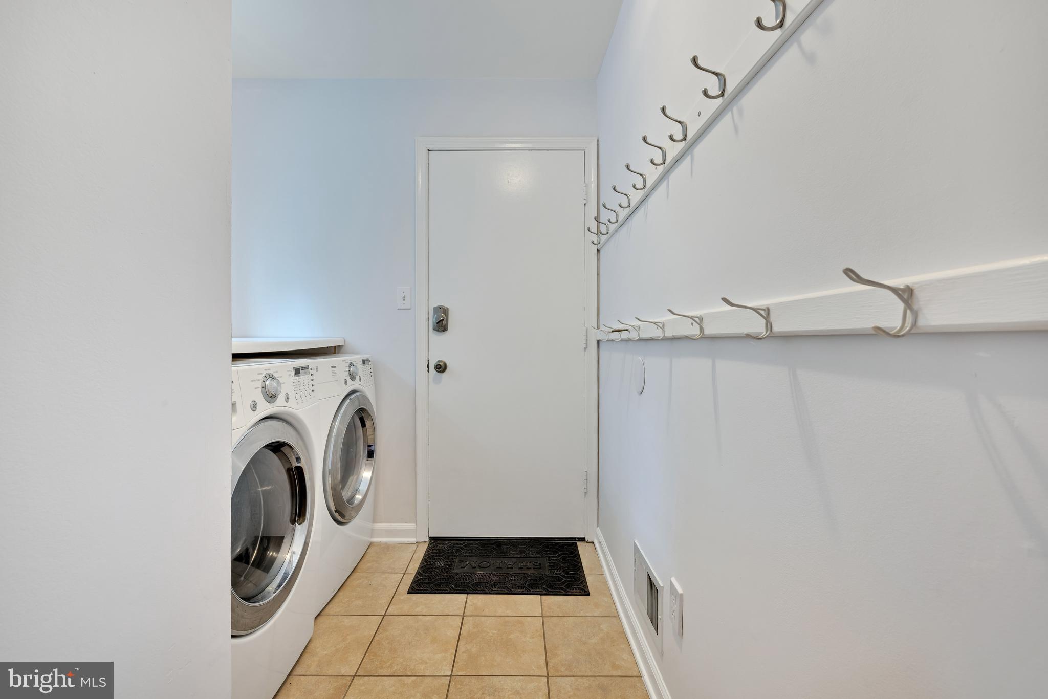 10764 Middleboro Drive Damascus, MD 20872 - Photo 18 of 41