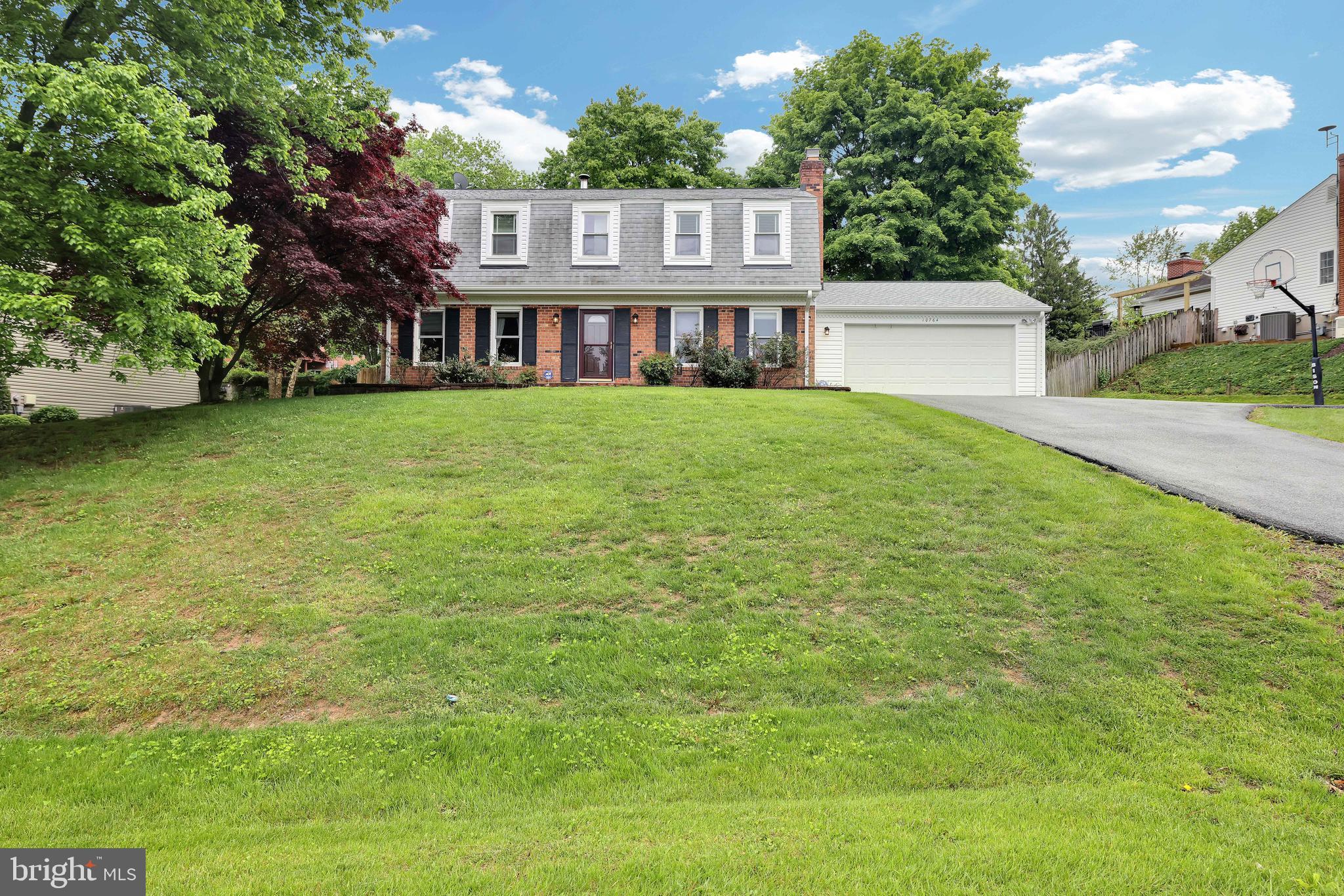 10764 Middleboro Drive Damascus, MD 20872 - Photo 2 of 41