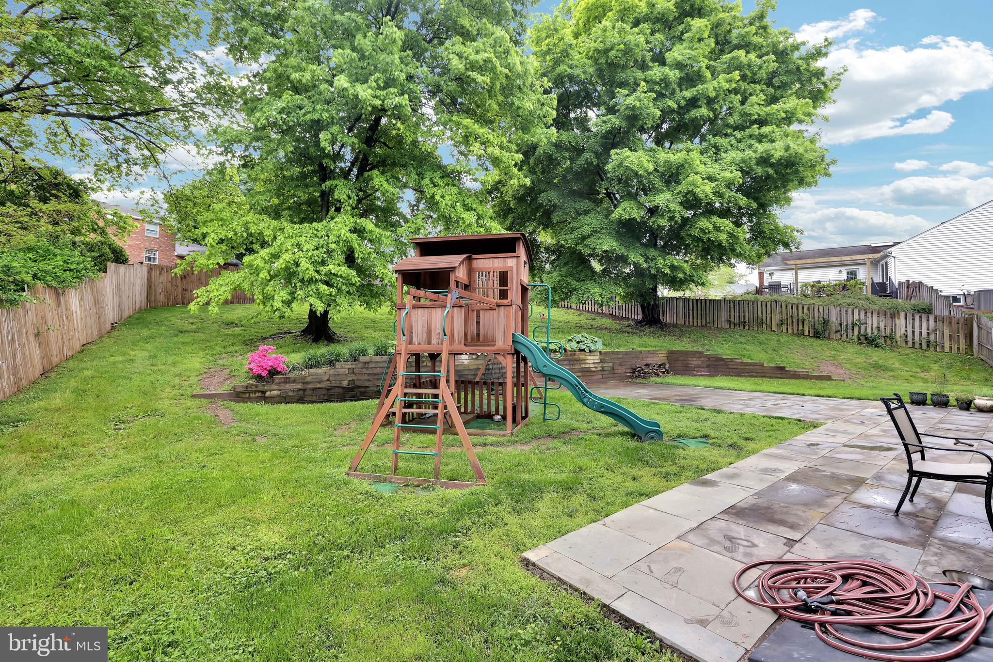 10764 Middleboro Drive Damascus, MD 20872 - Photo 4 of 41