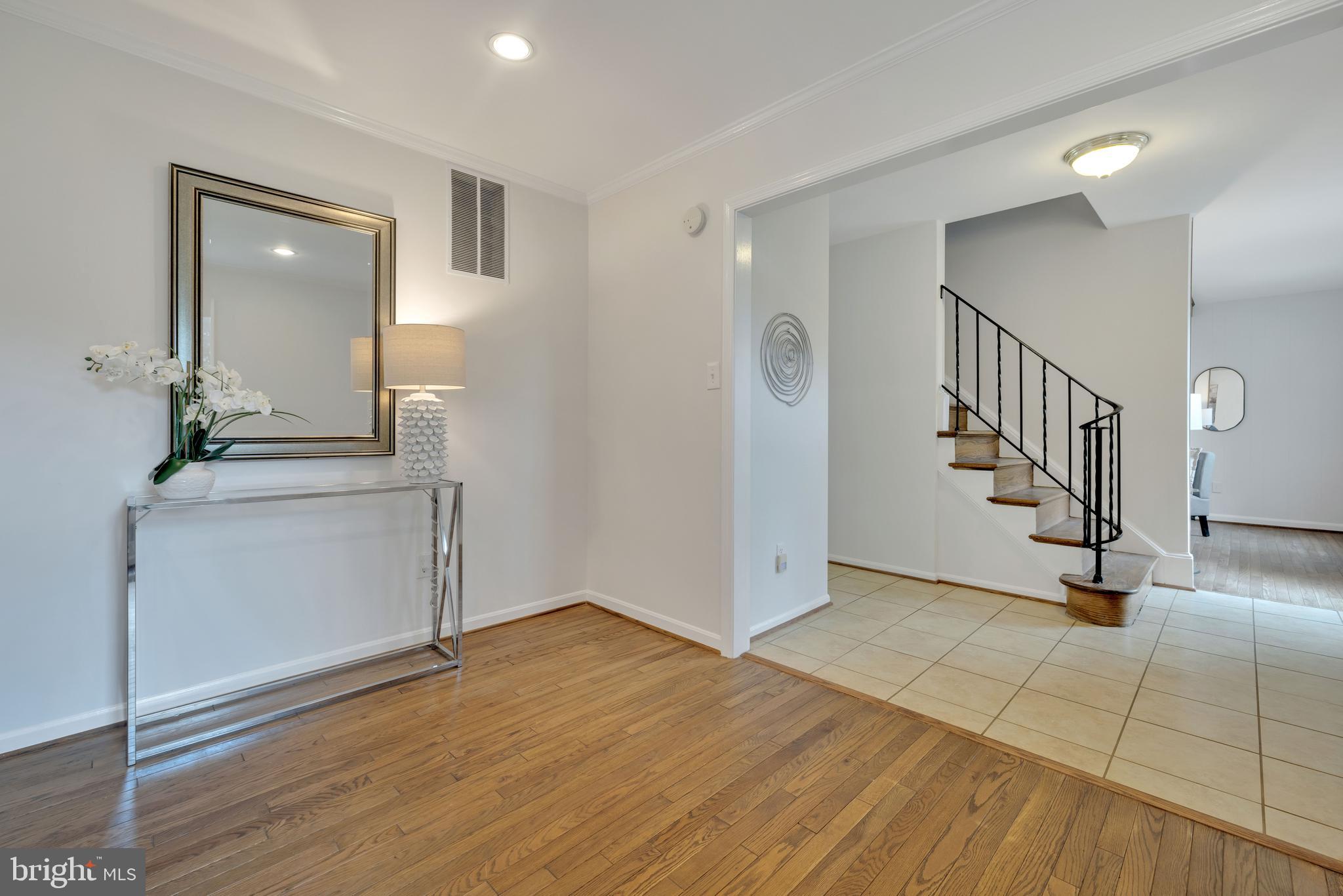 10764 Middleboro Drive Damascus, MD 20872 - Photo 8 of 41