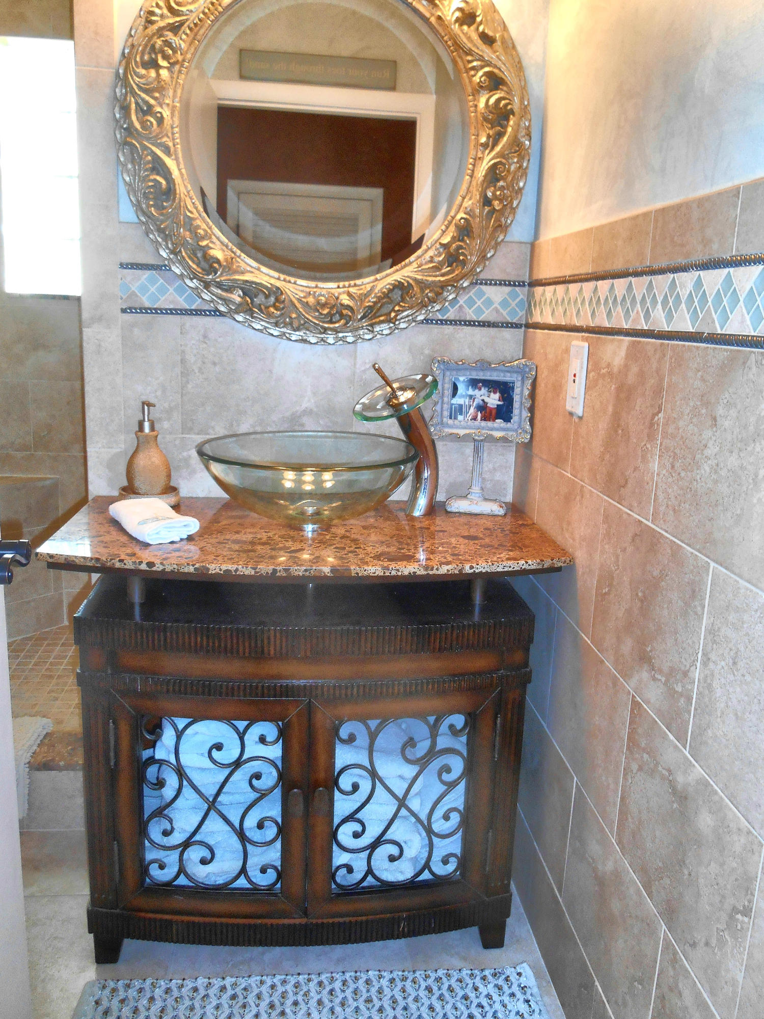 28535 Anne Bonny Road Summerland Key, FL 33042 - Photo 31 of 45 Second bath