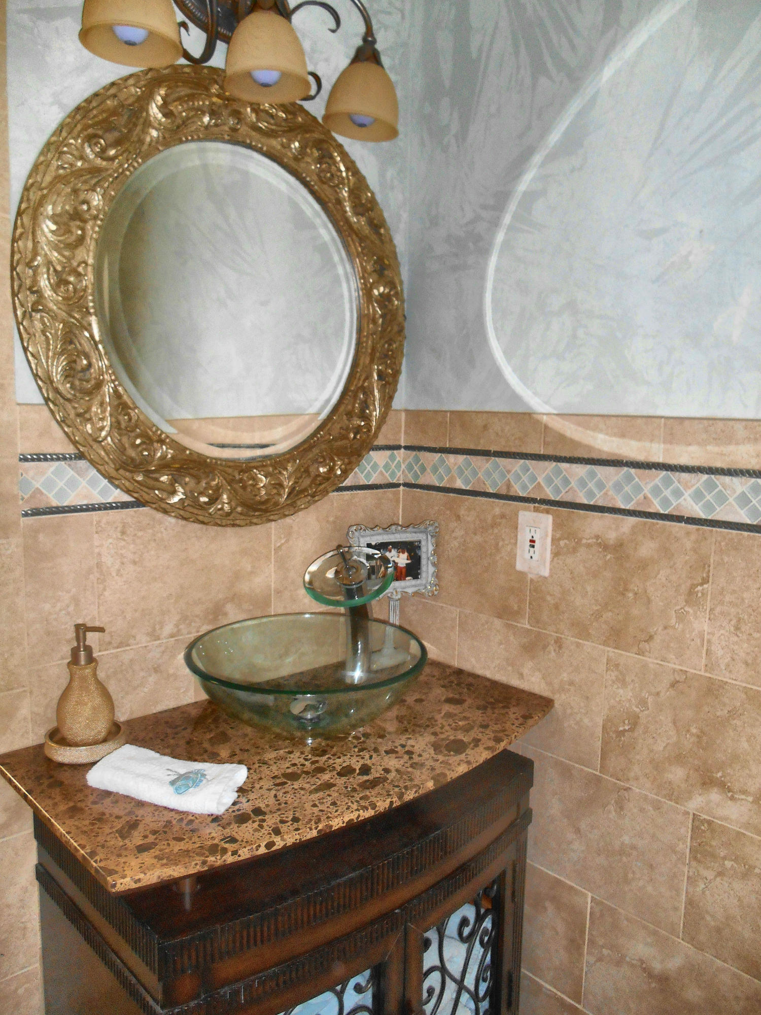 28535 Anne Bonny Road Summerland Key, FL 33042 - Photo 34 of 45 Seond bath