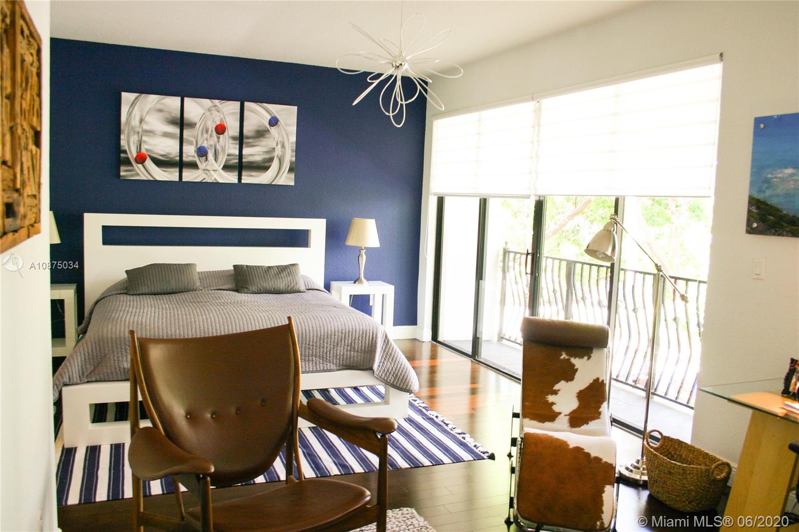 3067 Indiana Street, Unit 17 Miami, FL 33133 - Photo 18 of 33 Master bedroom upper level