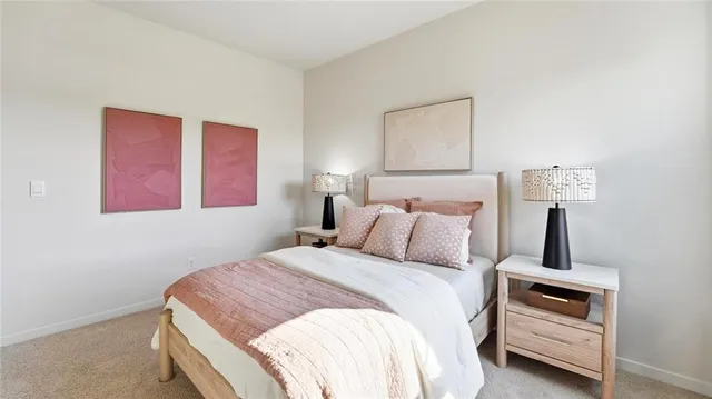 $389,990 | 100 Lake Meadows Drive, Smithville, MO 64089