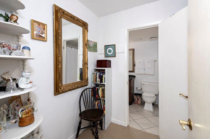 710 South Mobile Street, Unit 52 Fairhope, AL 36532 - Photo 21 of 58 Hallway