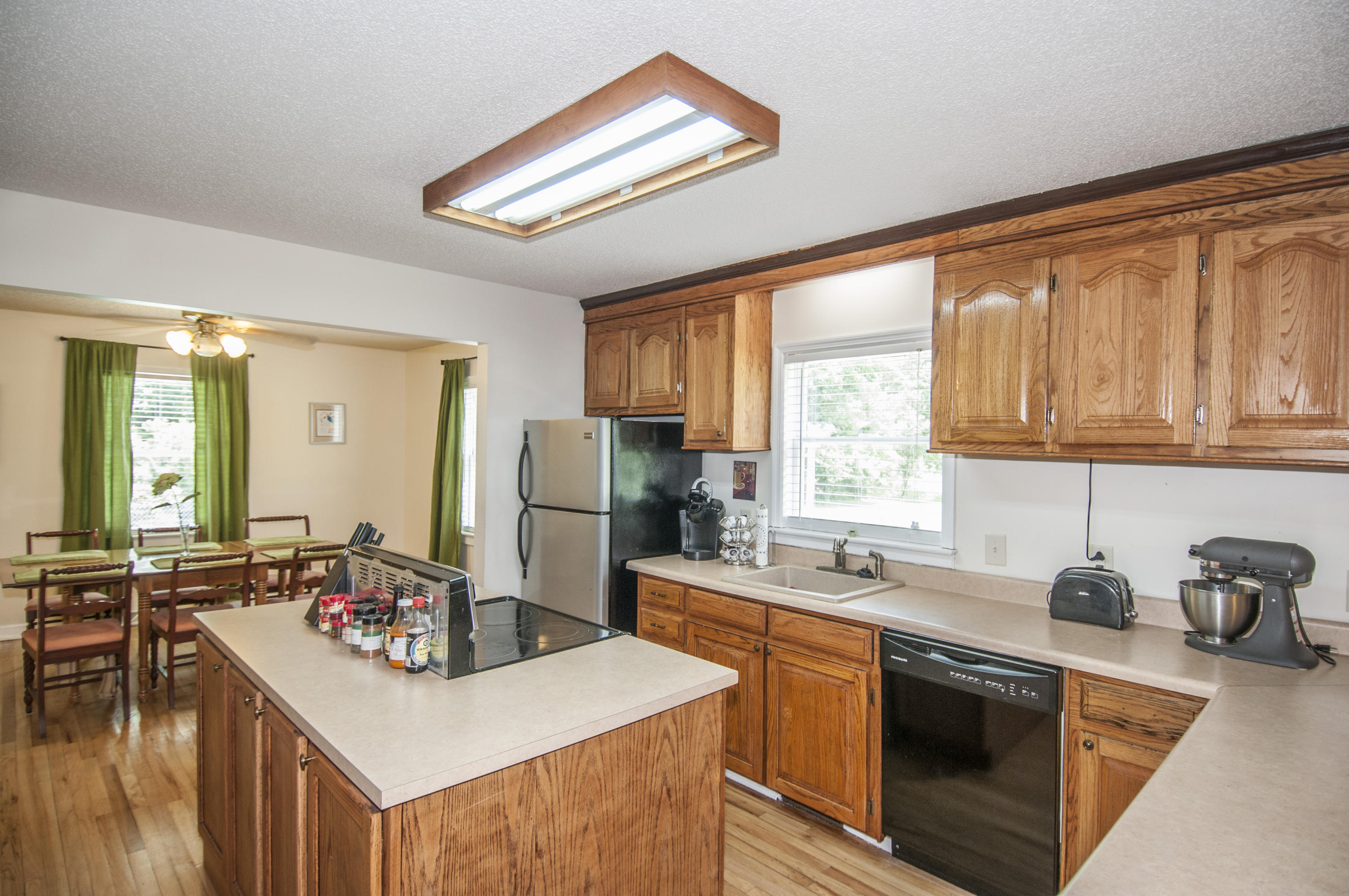 5626 Salters Hill Road Ravenel, SC 29470 - Photo 11 of 51 Kitchen