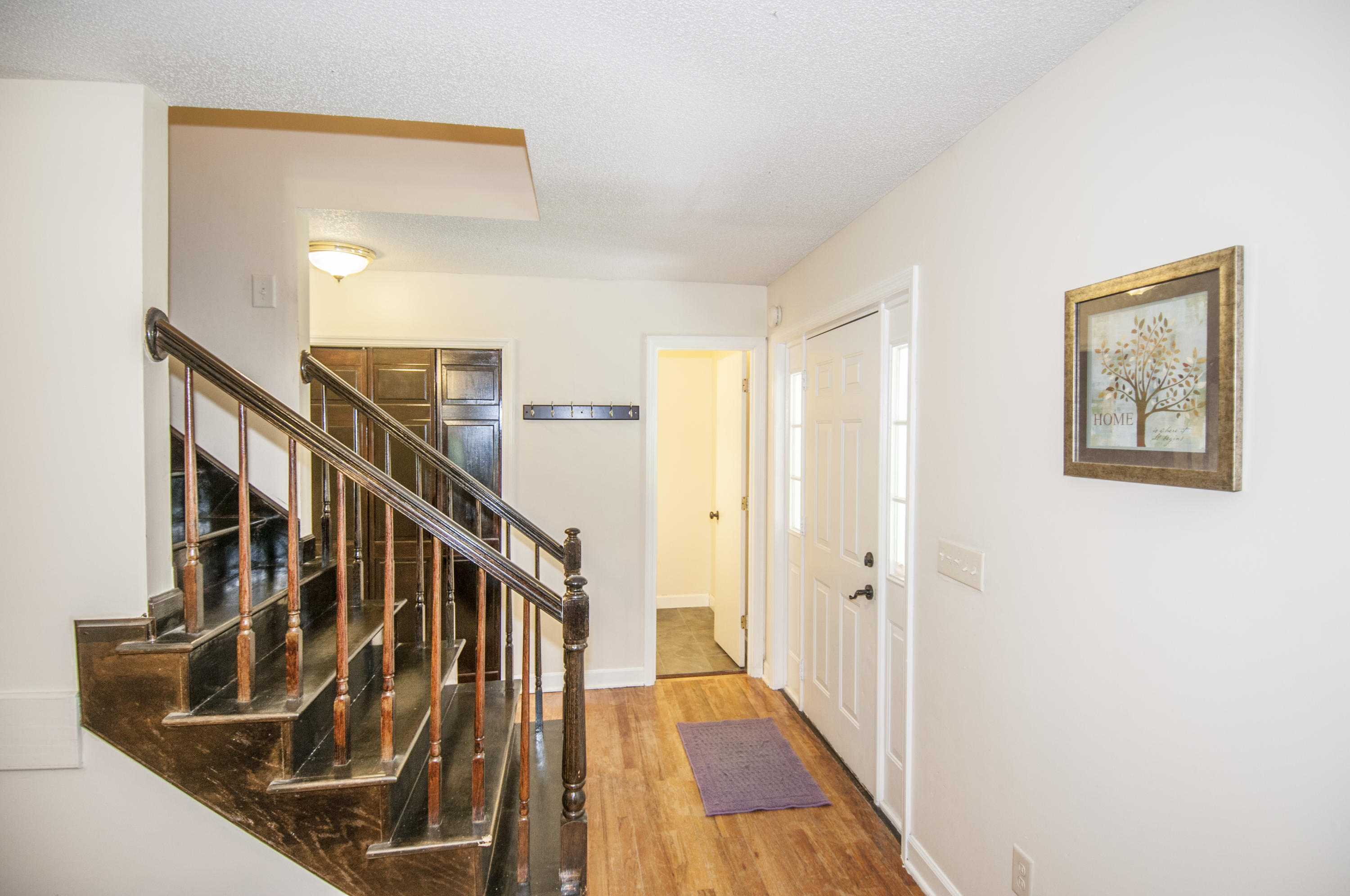 5626 Salters Hill Road Ravenel, SC 29470 - Photo 5 of 51 Foyer