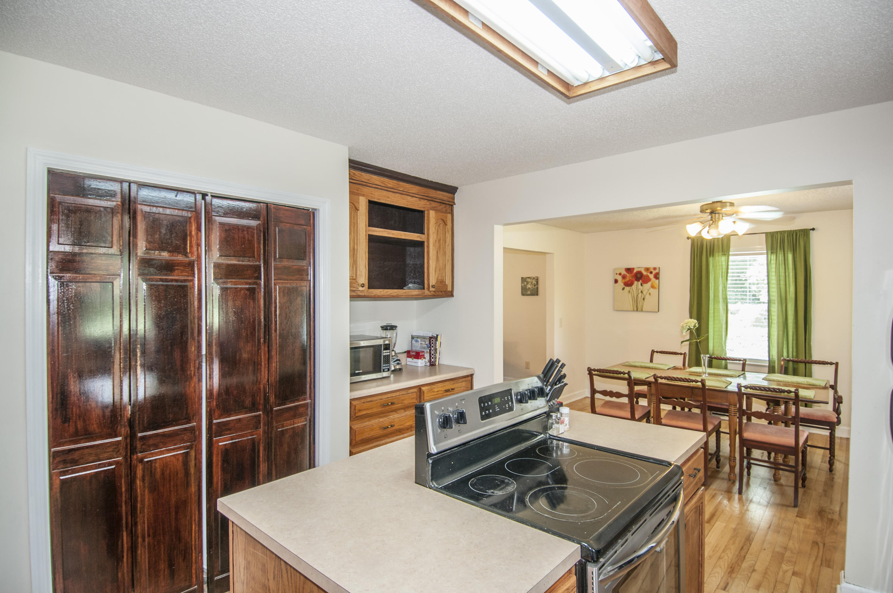 5626 Salters Hill Road Ravenel, SC 29470 - Photo 10 of 51 Kitchen