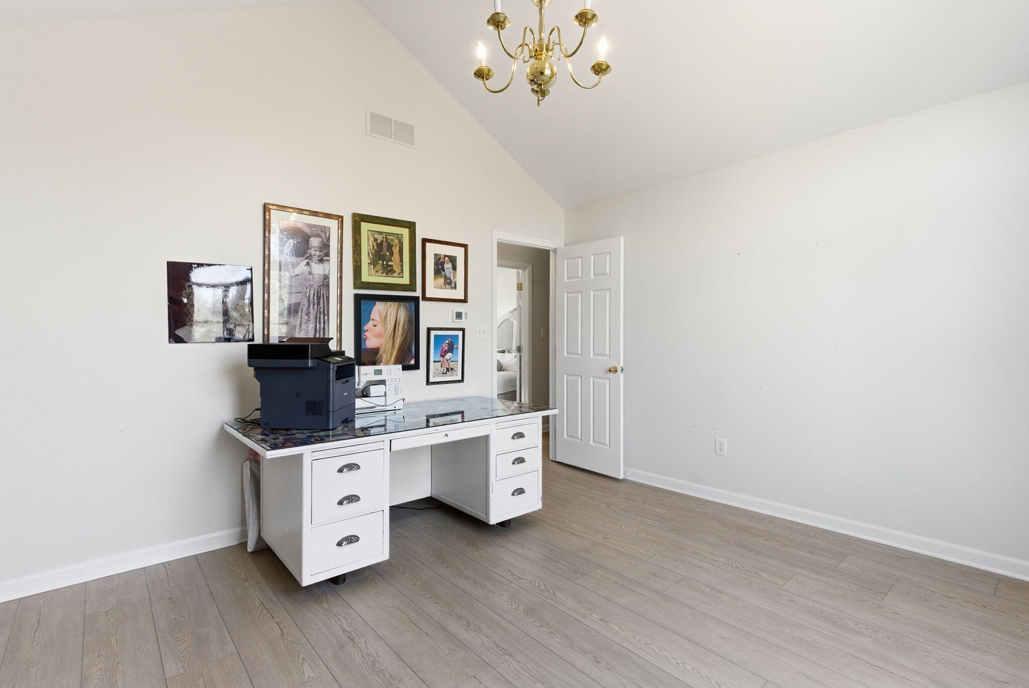 5770 Stewart Road Lexington, KY 40516 - Photo 36 of 63 37_028_DSC01768