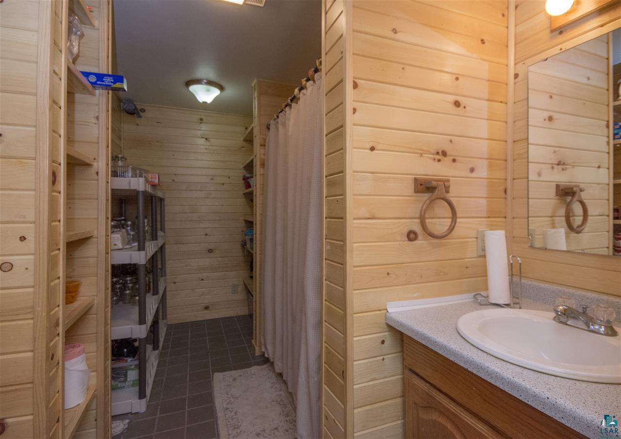 5548 McQuade Road Duluth, MN 55804 - Photo 16 of 24 Lower Level Bathroom