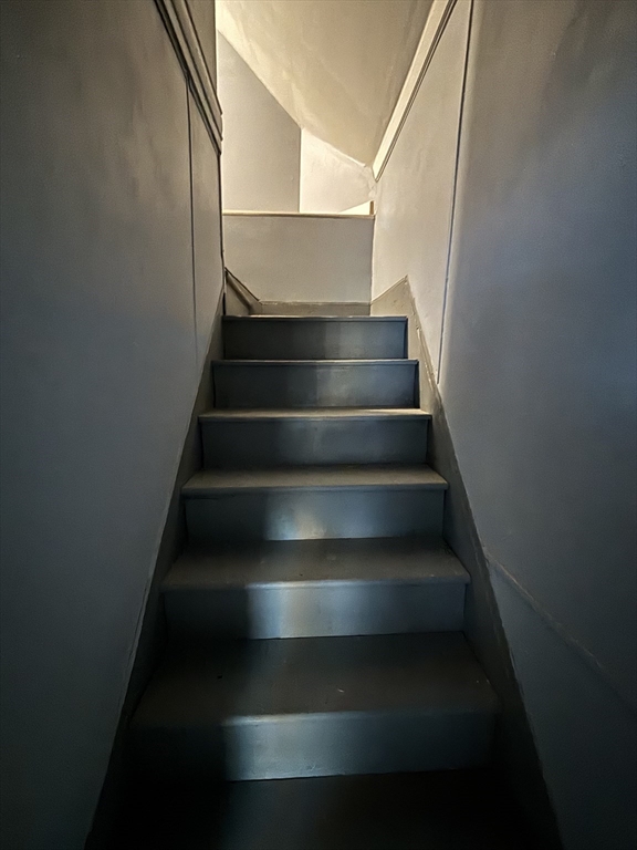 90 Cambridge Street Springfield, MA 01109 - Photo 21 of 25