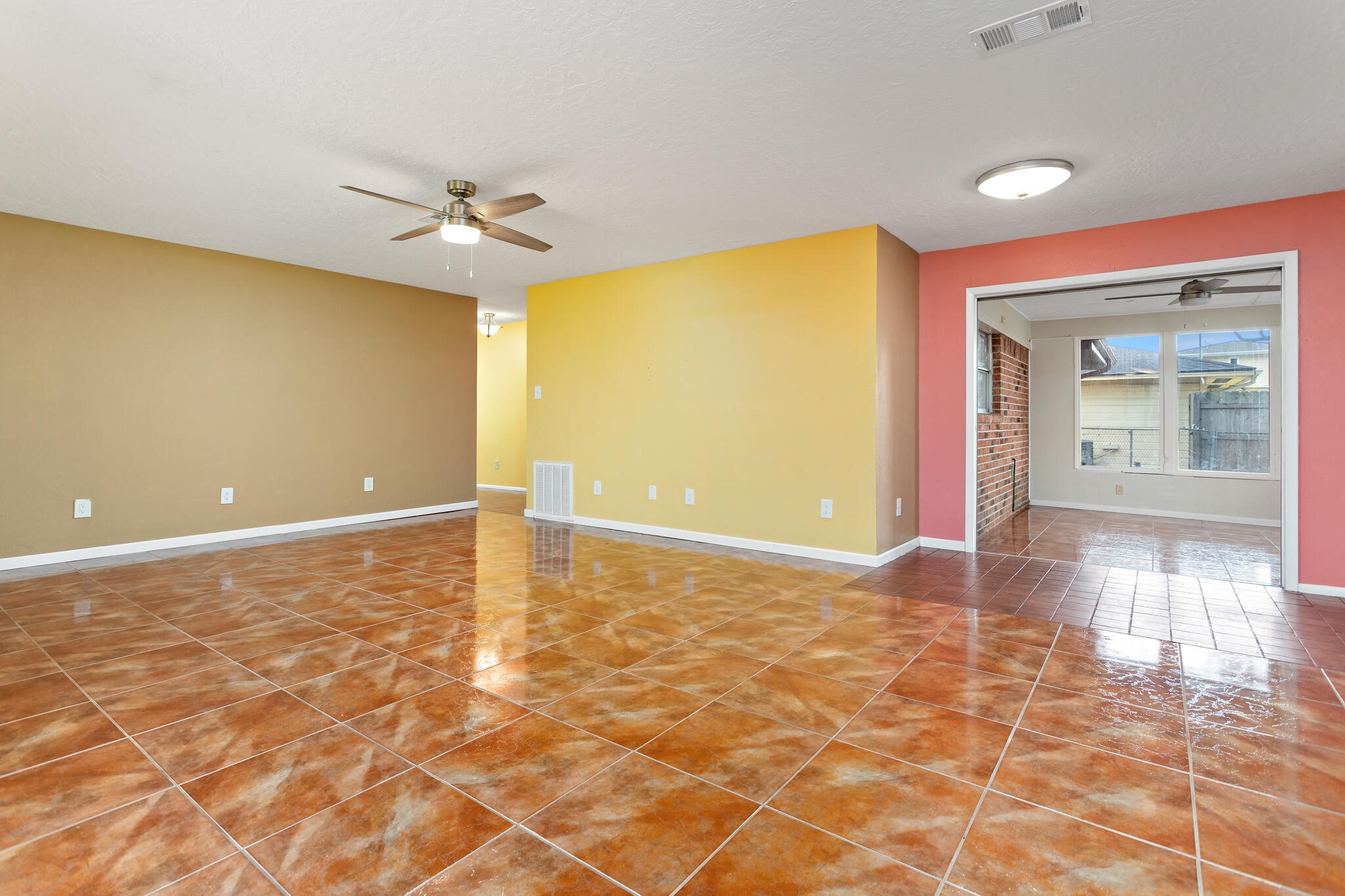 5195 Laurel Street Beaumont, TX 77707 - Photo 11 of 30