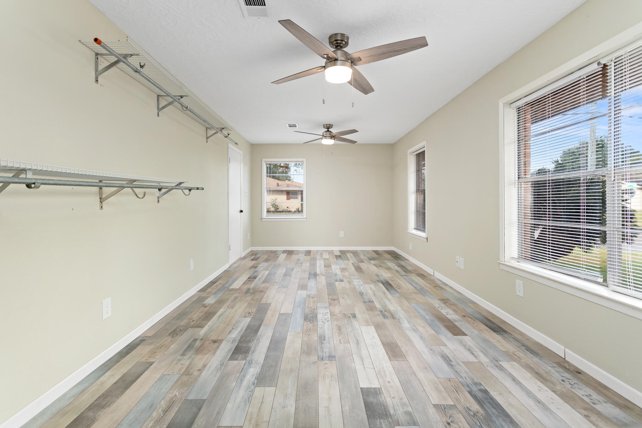 5195 Laurel Street Beaumont, TX 77707 - Photo 3 of 30