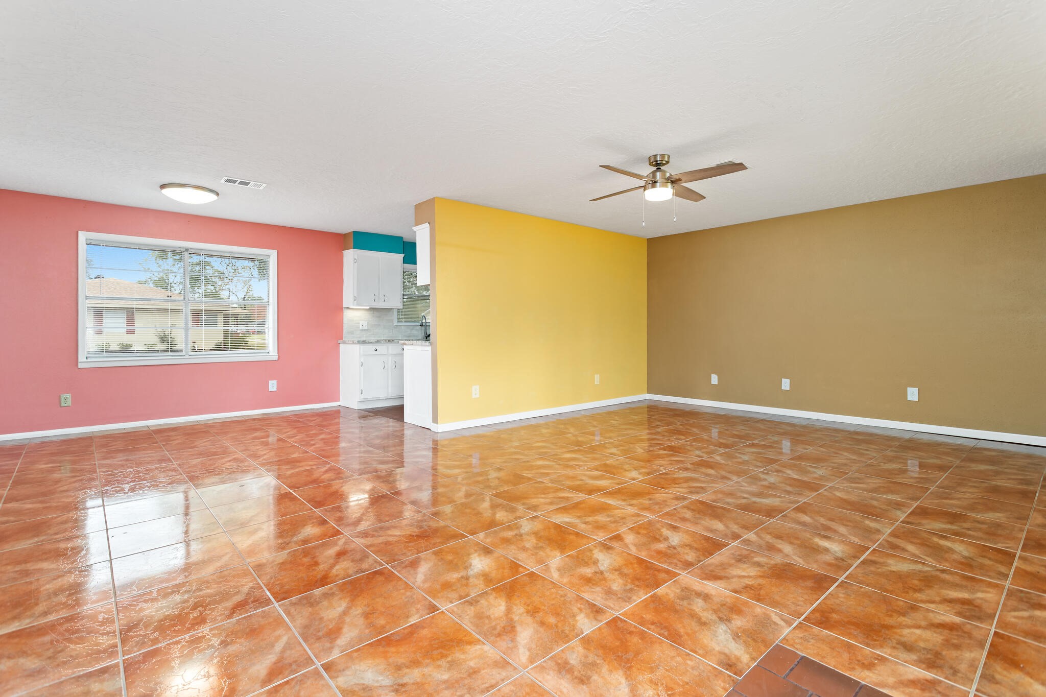 5195 Laurel Street Beaumont, TX 77707 - Photo 5 of 30