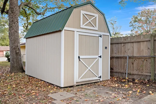 $208,000 | 5195 Laurel Street, Beaumont, TX 77707