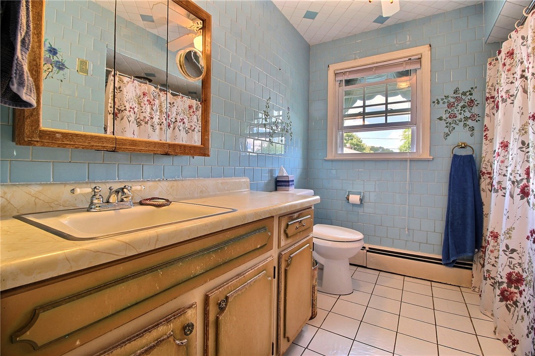 77 Tower Street Westerly, RI 02891 - Photo 17 of 27