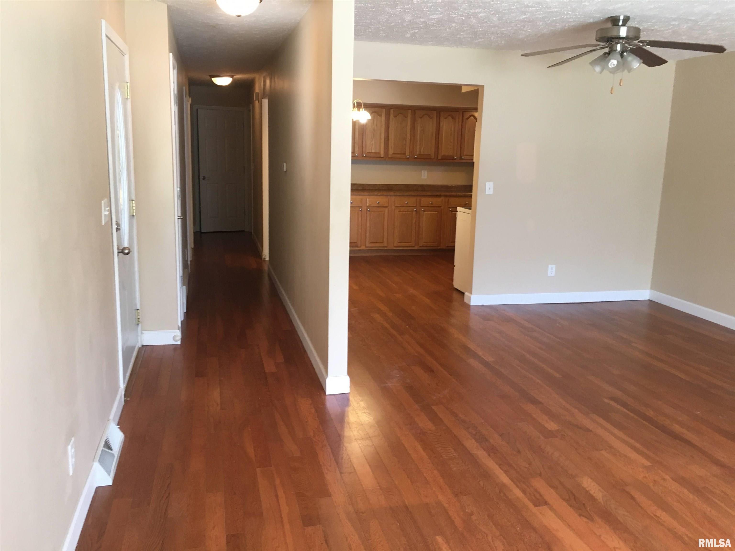 316-318 Norwalk Road Springfield, IL 62704 - Photo 13 of 30