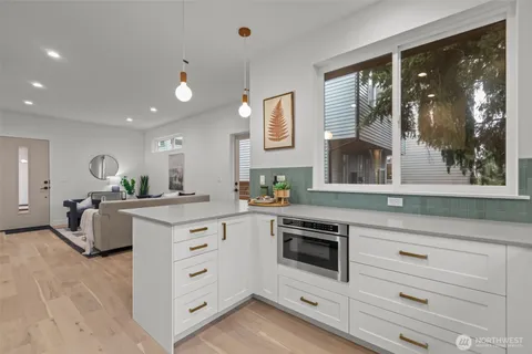 $549,000 | 3550 South Dawson Street, Seattle, WA 98118