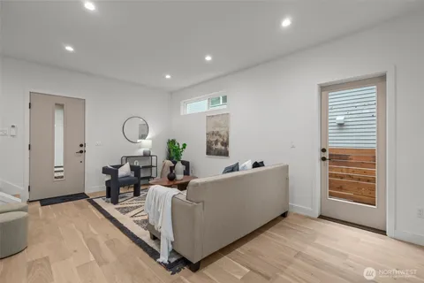 $549,000 | 3550 South Dawson Street, Seattle, WA 98118