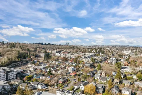 $549,000 | 3550 South Dawson Street, Seattle, WA 98118