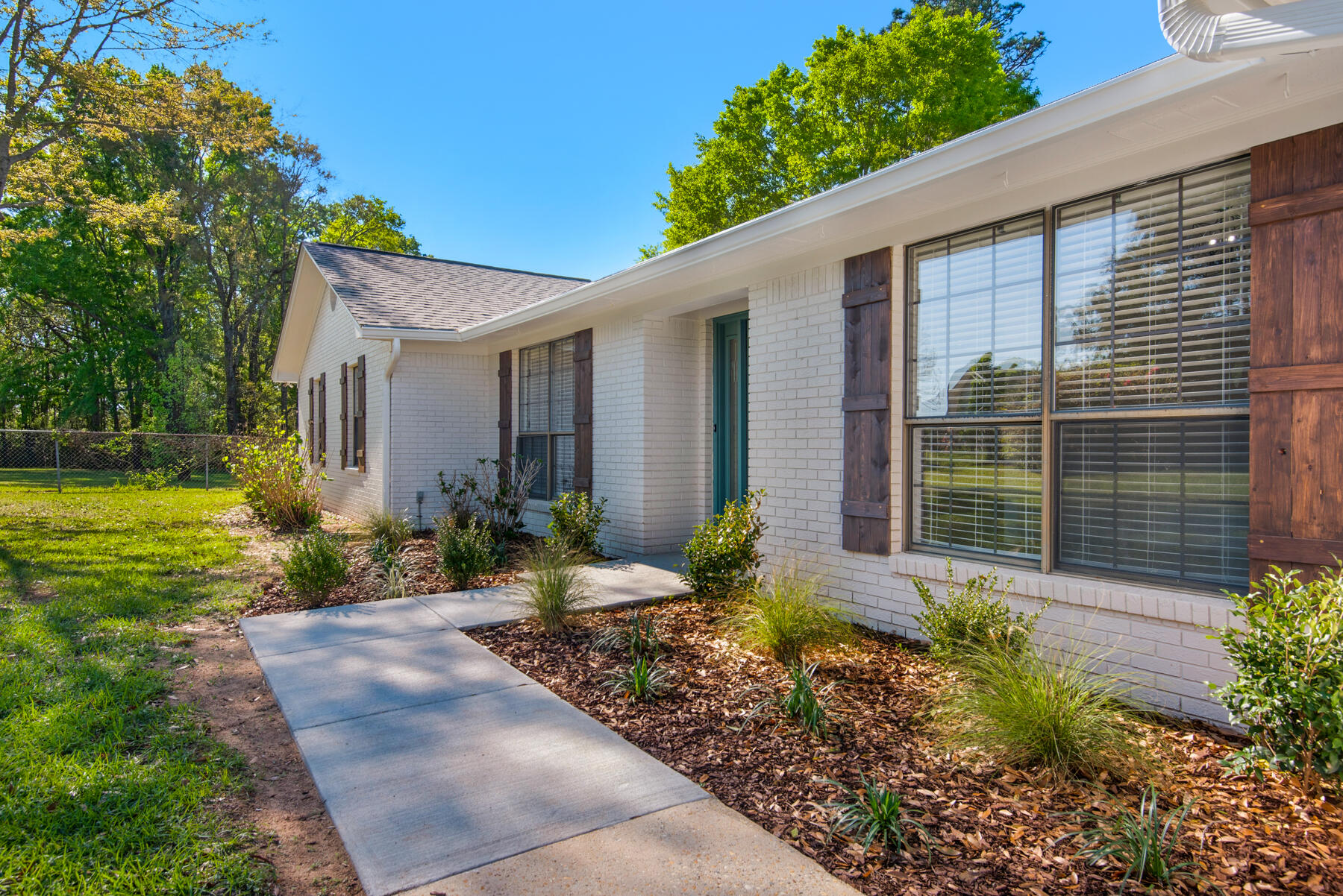 1799 Booth Lake Road Cantonment, FL 32533 - Photo 3 of 44 Gallery Image 3