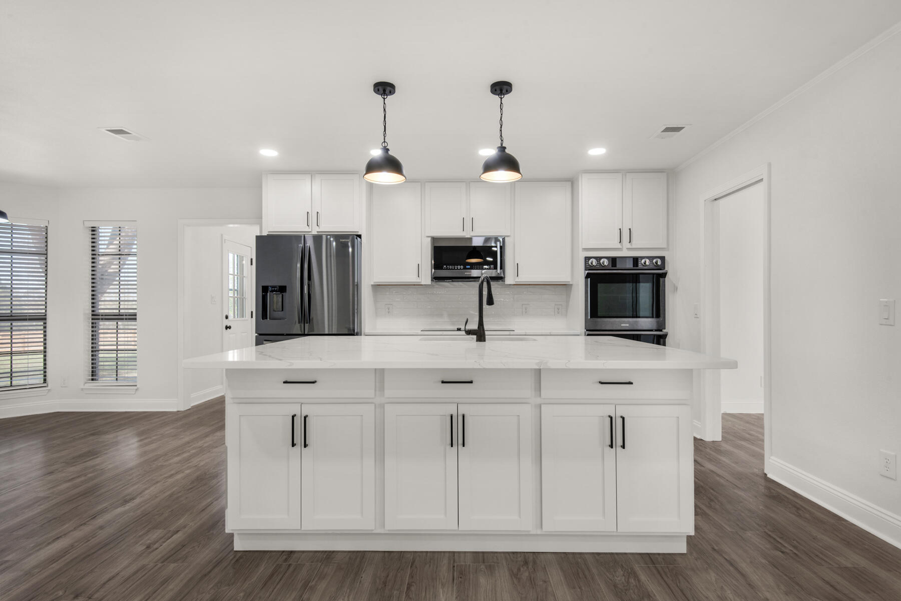 1799 Booth Lake Road Cantonment, FL 32533 - Photo 8 of 44 Gallery Image 8