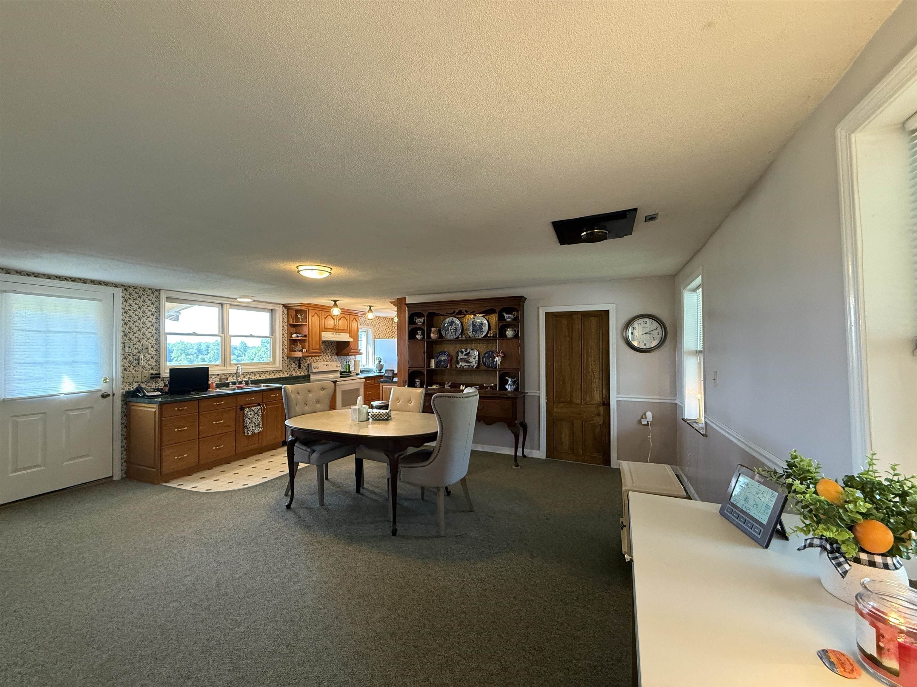 398 N Road Milton, VT 05468 - Photo 7 of 58