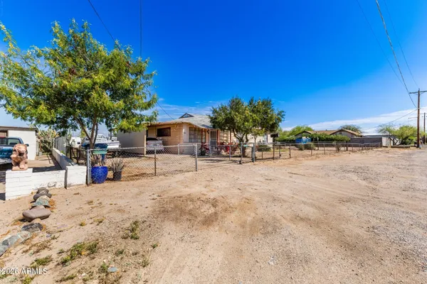 $390,000 | 3802 West Alta Vista Road, Phoenix, AZ 85041